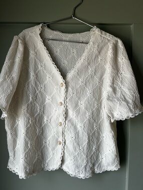 Classic White Eyelet Button-Front Women’s Top